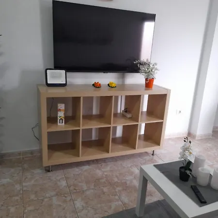 Apartamento Cristianos 2 *